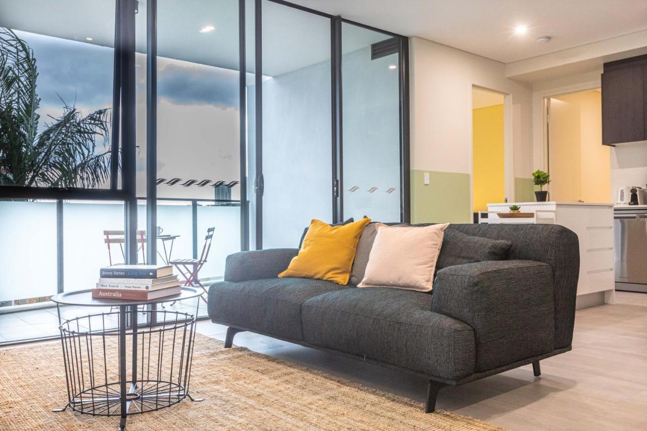 KULA Parramatta Free parking Aparthotel Sydney Exteriör bild