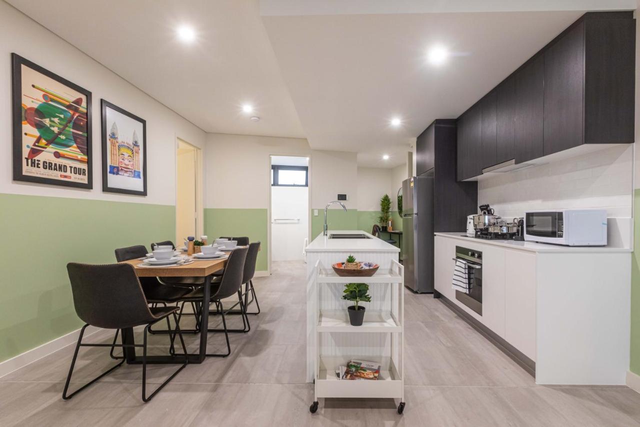 KULA Parramatta Free parking Aparthotel Sydney Exteriör bild