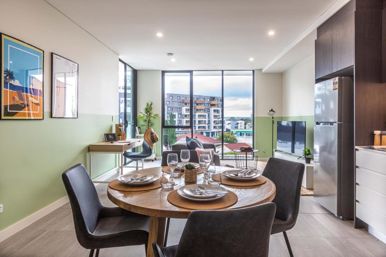 KULA Parramatta Free parking Aparthotel Sydney Exteriör bild