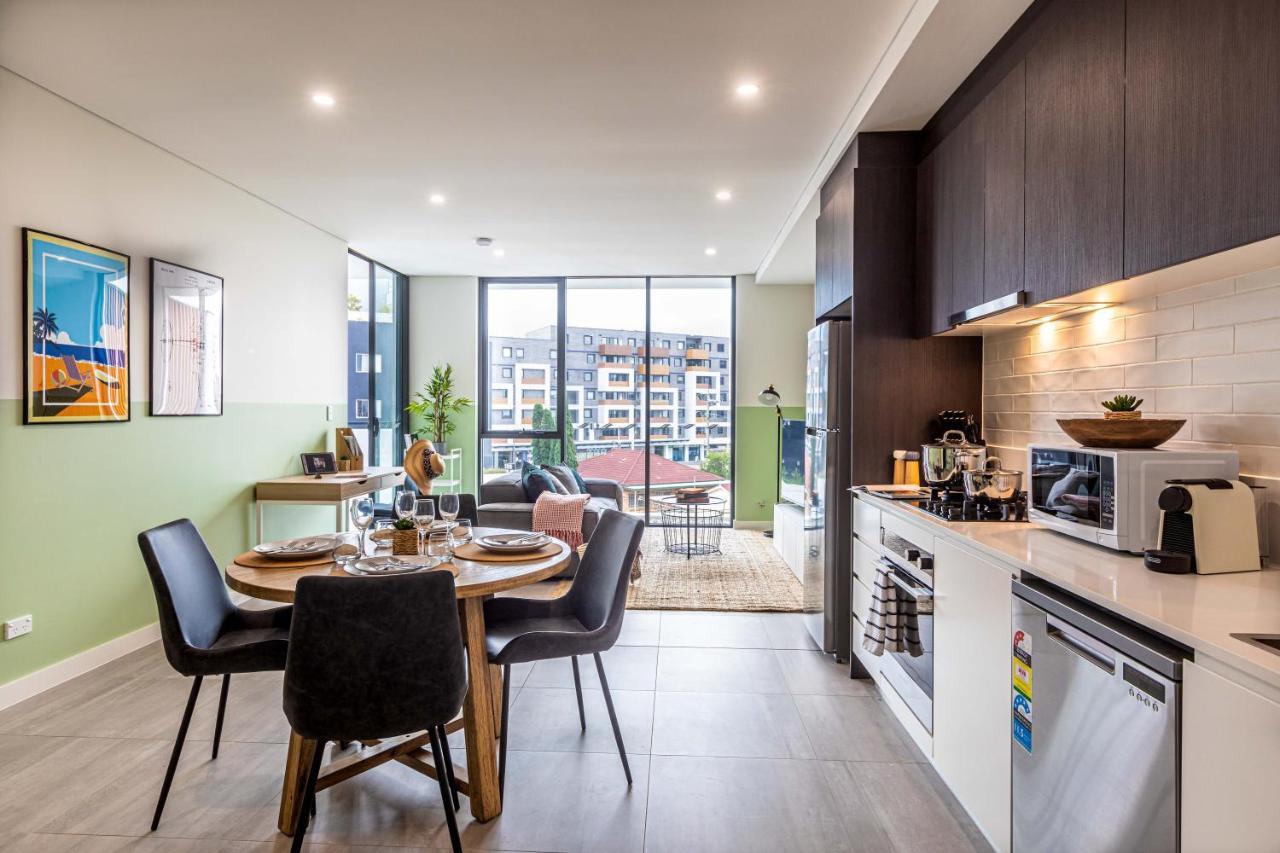 KULA Parramatta Free parking Aparthotel Sydney Exteriör bild