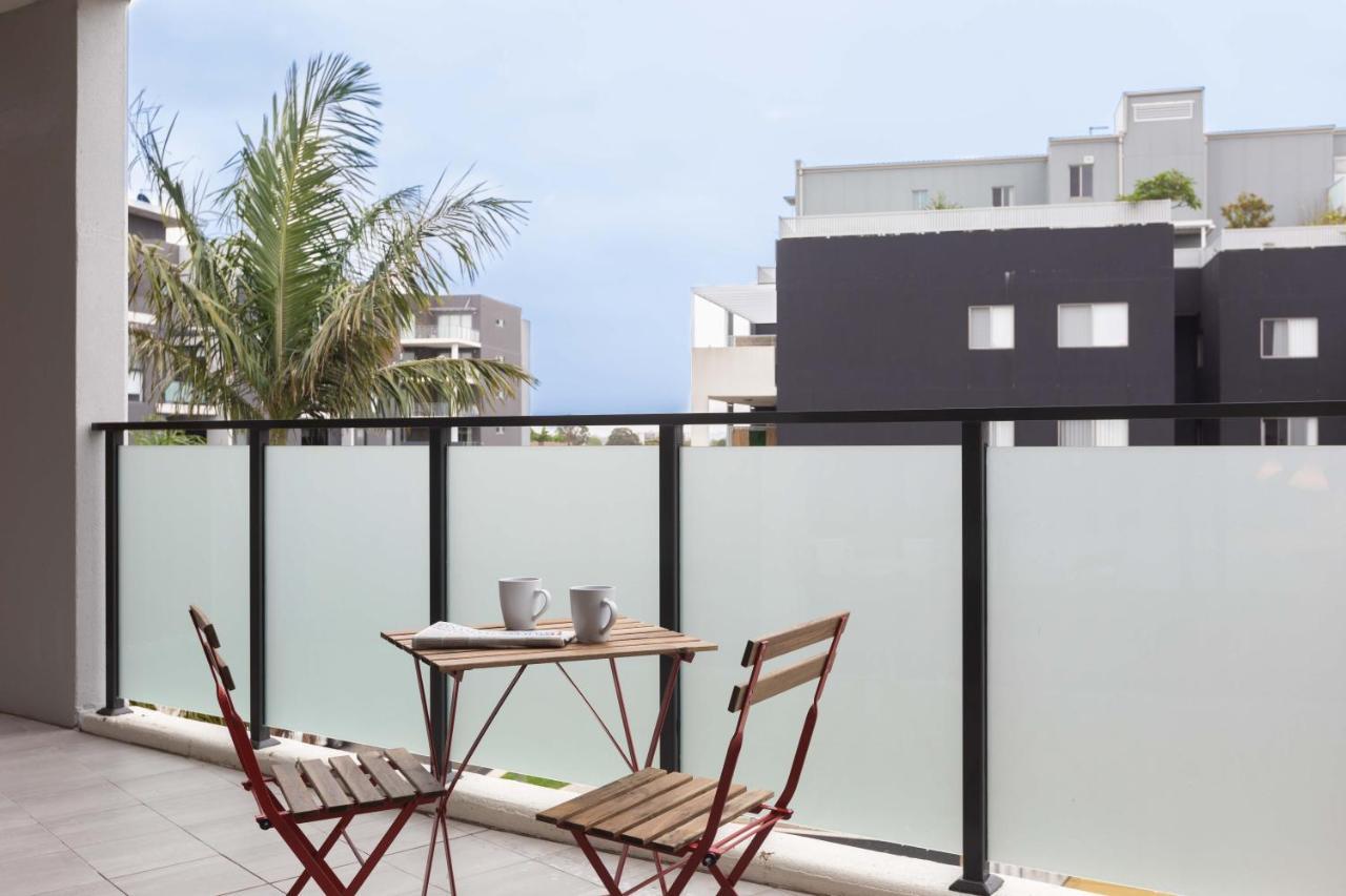 KULA Parramatta Free parking Aparthotel Sydney Exteriör bild
