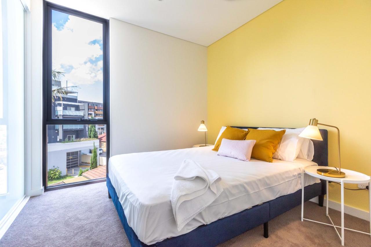 KULA Parramatta Free parking Aparthotel Sydney Exteriör bild